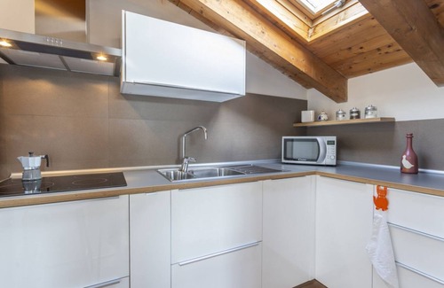 Cargnacco Apartment | Attic in the green with Parking and Wifi/AC