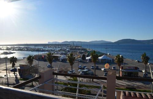 Pivarada Apartment | Attico fronte mare con wifi e canali satellitari