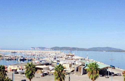 Pivarada Apartment | Attico fronte mare con wifi e canali satellitari