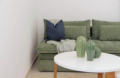 Quartiere XXXIV Lido di Ostia Levante Apartment | Attico Soleggiato con Terrazza a Ostia