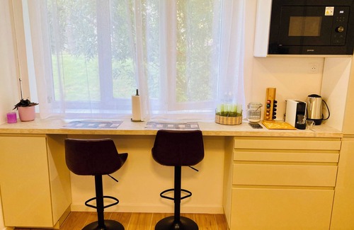 Universite Apartment | Attractive renovated apartment including secure covered parking, 10 min from Paris