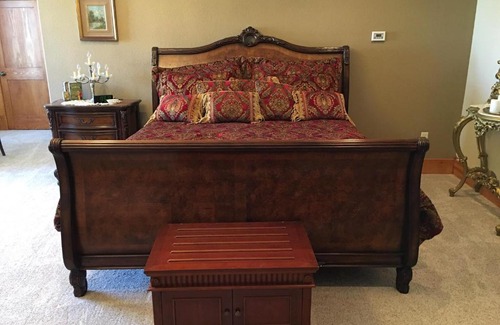 Randolph Bed & Breakfast | Attwood House Bed and Breakfast near Manhattan, KS