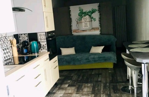 Vidauban Apartment | AU CALME. AU FIL DE L'EAU 4 travellers: Studio 2 beds. 1 shower. Kitchen
