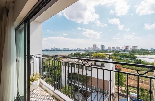 Nhat Tan Apartment | Au co Apartment Duplex 3 BR