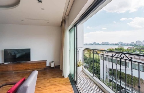 Nhat Tan Apartment | Au co Apartment Duplex 3 BR