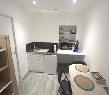 Saint-Pierre-sur-Dives Apartment | Au domaine des roches
