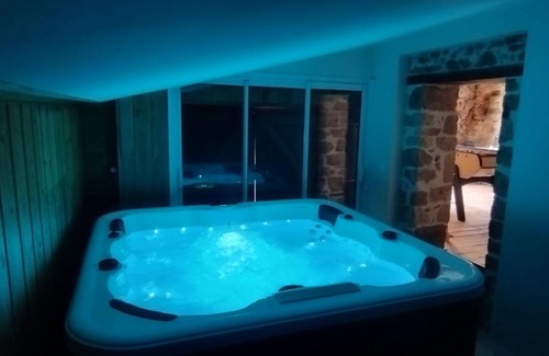 Sigournais House | Au fil de L'ô avec SPA