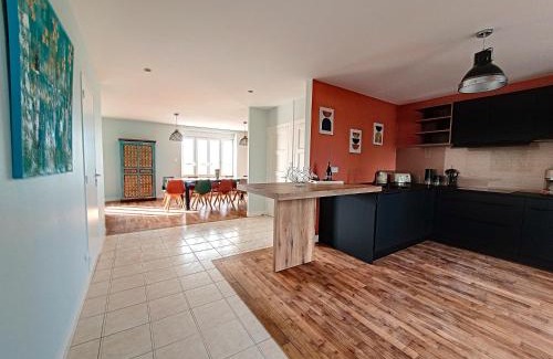 Huisnes-sur-Mer House | Au Mont Chez Vous #Jacuzzi et Vue Mont-St-Michel#