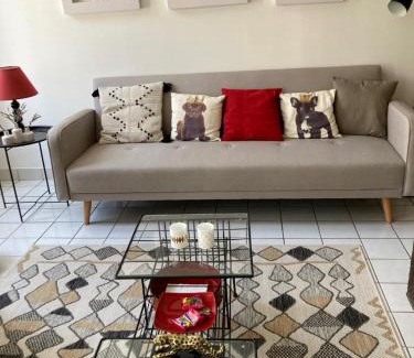 Provins Apartment | Au nom de la rose, beau 3 pièces en centre-ville