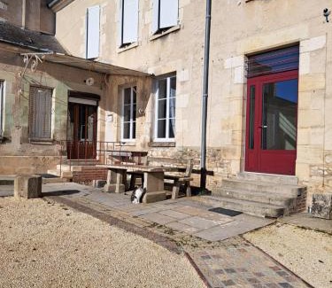 Les Aix-d'Angillon Bed & Breakfast | Au P'tit Gueul'ton