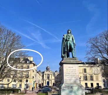Notre-Dame Apartment | Au pied du Château