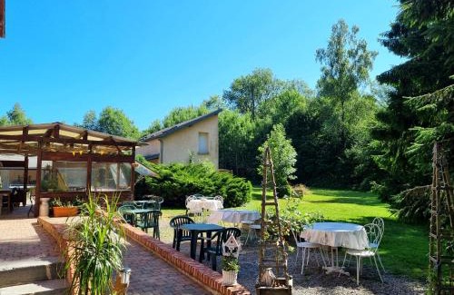 Le Nouvion-en-Thierache Hotel | Auberge de la Forêt