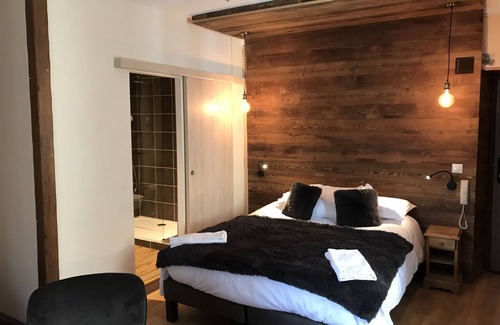 Briancon Hotel | Auberge de la paix