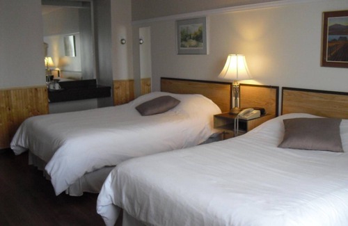 Dolbeau-Mistassini Hotel | Auberge La Diligence