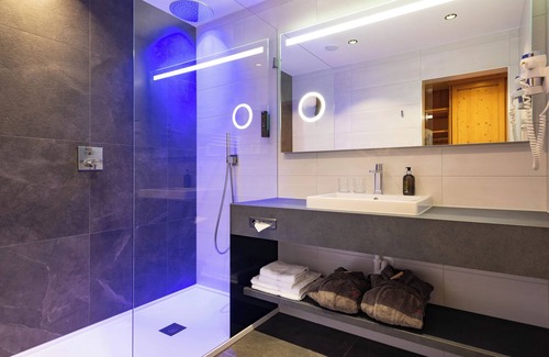 Vorderlanersbach Hotel | Auenhotel