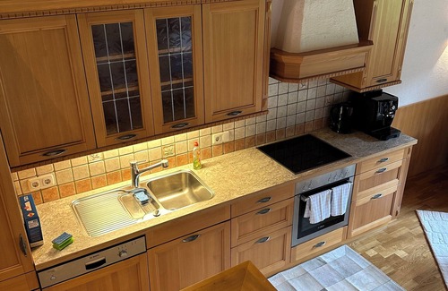 Hallerndorf Apartment | Auhäusl Residence for 6 with private Sauna & Garden