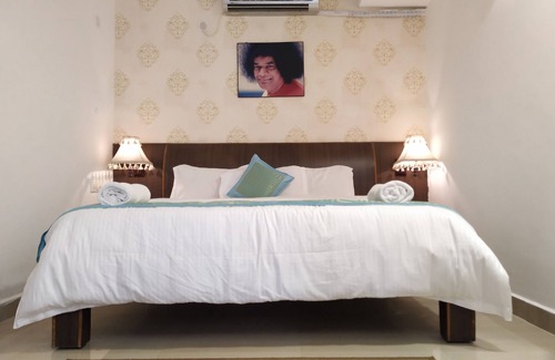 Puttaparthi Hotel | Aum Hotel