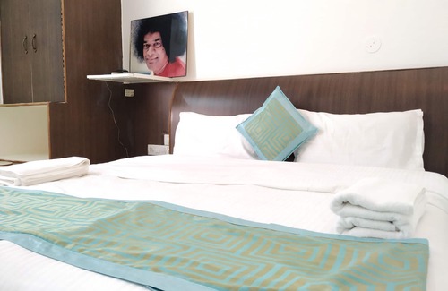 Puttaparthi Hotel | Aum Hotel