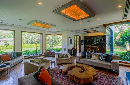 Palanpur House | Aura Home Stay