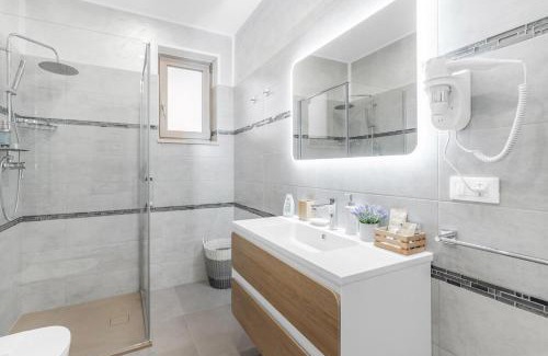 Castiglione delle Stiviere Apartment | Aura Suite near Lake Garda