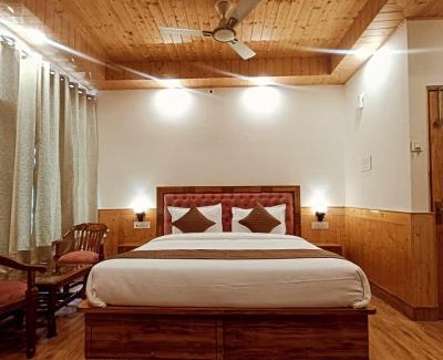 Junga House | Aurohill Homestay Chail