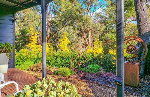 Hepburn Springs House | Aurora Cottage