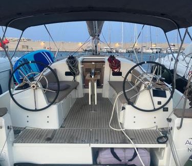 Karpenisi Boat Rental | Aurora Sailing Getaway 2 or more Day Cruises in the Greek Islands