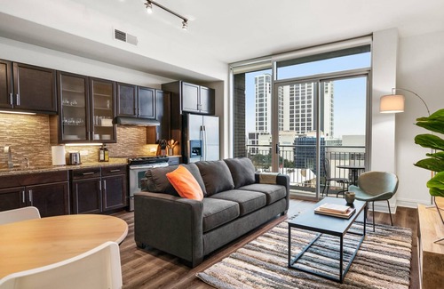 Waller Creek District Apartment | Austin Comfortable 1BD 1BA Apartment