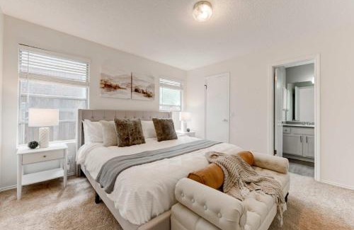 McNeil House | Austin Getaway Near The Domain & Q2 Stadium