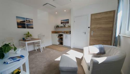 Guestrow Apartment | Auszeit am Rosengarten, Zentrumsnah