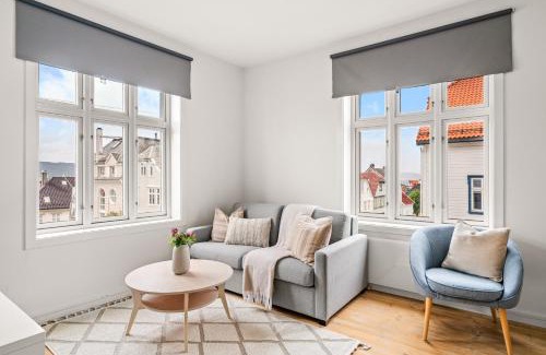 Bergen City Centre Apartment | Authentic Bergen Charm in Famous Neighborhood