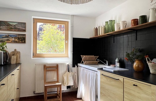 Molines-en-Queyras House | Authentic chalet renovated and comfortable in Queyras, with garden and patio