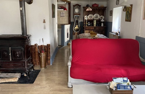 Lepuix House | Authentical Bicentennial 3-Bed House in Lepuix