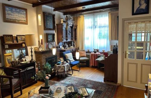 Naaldwijk House | Authentiek Verblijf in het Hart van het Westland