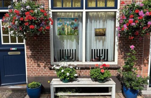 Naaldwijk House | Authentiek Verblijf in het Hart van het Westland