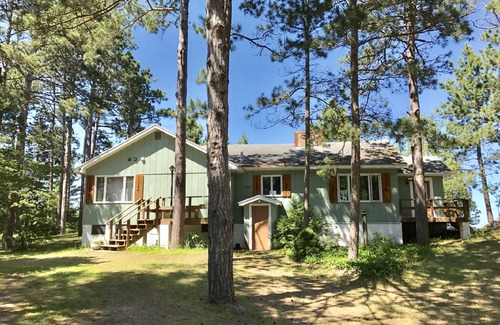 Au Train House | AuTrain Beach House on the Sandy Shores of Lk Superior! Min from Pictured Rocks!