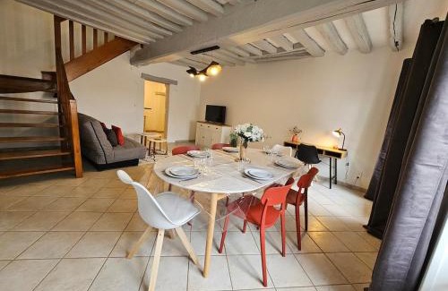 Auxerre Apartment | Aux'Cerfs - Vue imprenable Cathédrale