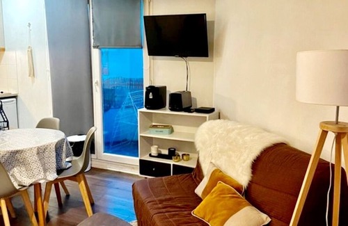 Parc-Nord Apartment | Aux Charme de Courbevoie