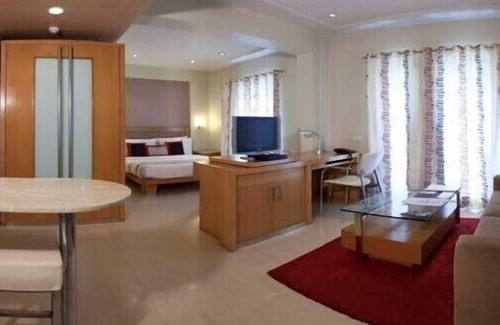 New Delhi Hotel | Avalon Courtyard