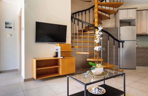 Avia House | Avia Blue Maisonette - Messinia Gulf Retreat