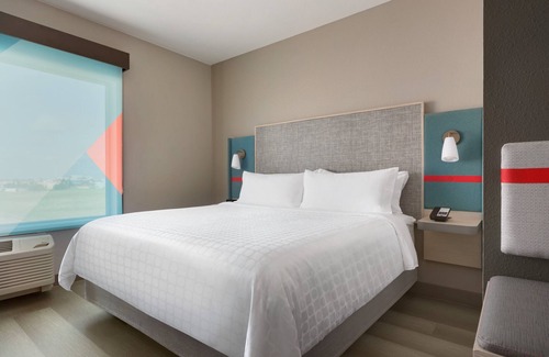 Perry Hotel | avid hotel Perry-National Fairground Area by IHG