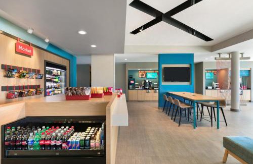 Davis Spring Commercial Hotel | avid hotels Austin NW - Lakeline by IHG
