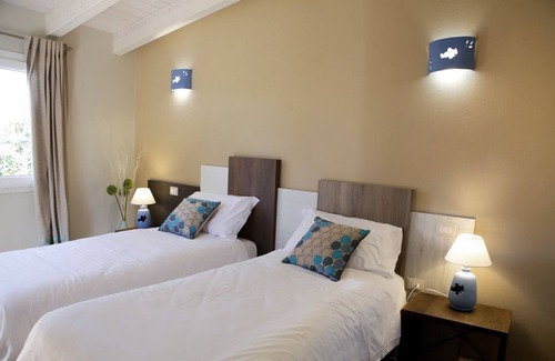 Elmas Bed & Breakfast | Avion B&B