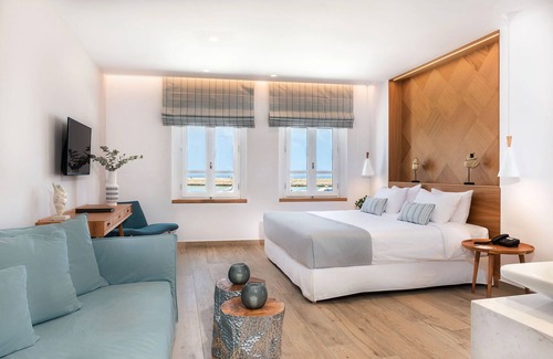 Old Town House | Avra Apartments Venetian Harbour