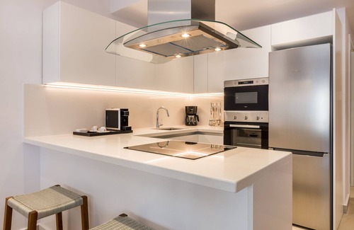 Old Town House | Avra Apartments Venetian Harbour