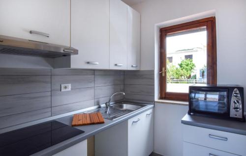 Falerna Apartment | Awesome Apartment In Falerna