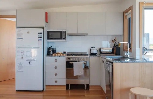 Bicheno Apartment | AWESOME Beach House Bicheno