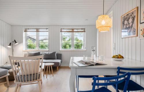 Broager House | Awesome Home In Broager With Wifi