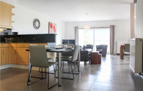 Stuivekenskerke House | Awesome Home In Diksmuide