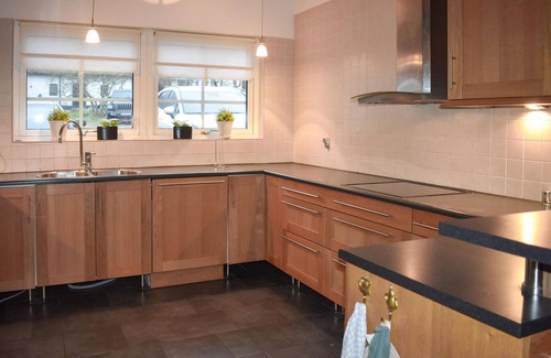 Listarum House | Awesome home in Gärsnäs with sauna